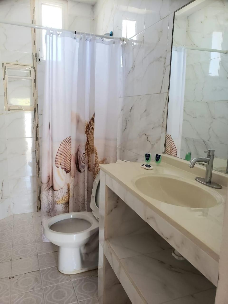 La Pucca Hotel Boutique Resort Пеніта-де-Ялтемба Екстер'єр фото